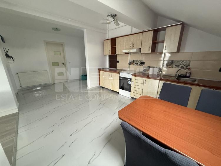 Apartament cu 3 camere decomandat, mobilat în Vest