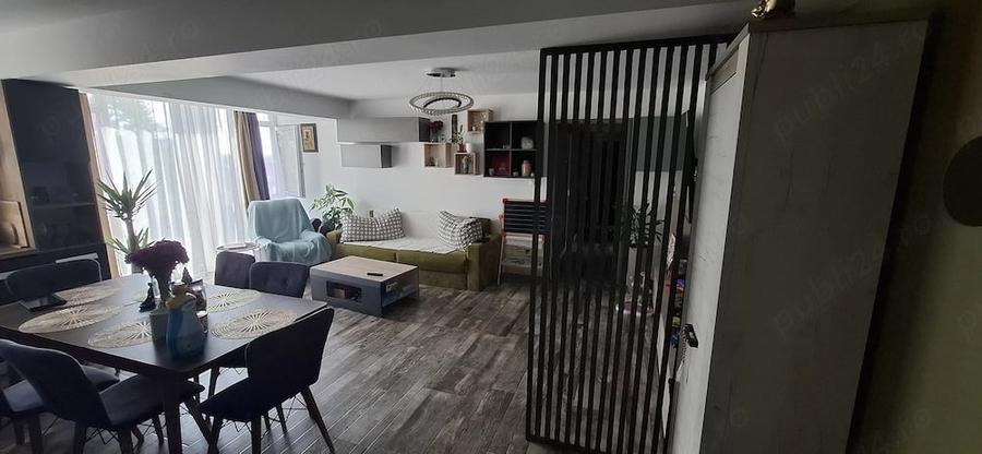 Apartament cu 4 camere decomandat în Centrul Vechi