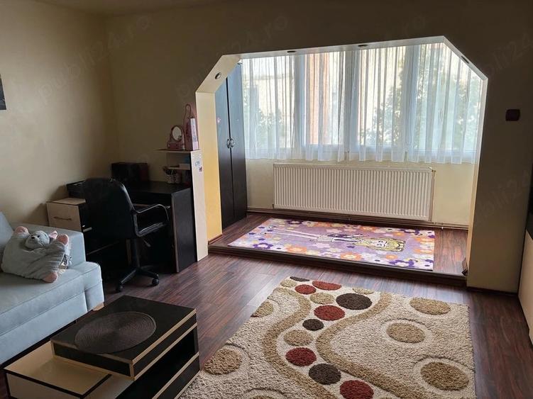 Apartament cu 2 camere decomandat în Central
