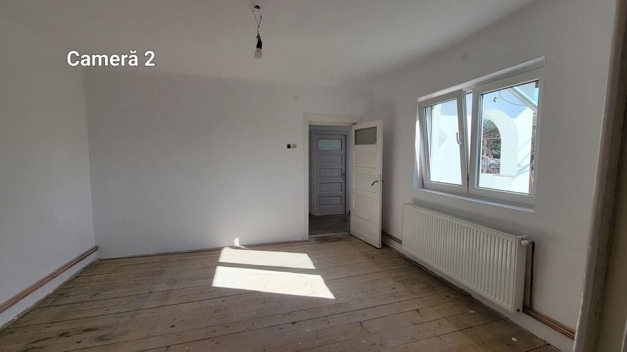 Casă cu 3 camere cu Teren 268 Mp în Bereasca