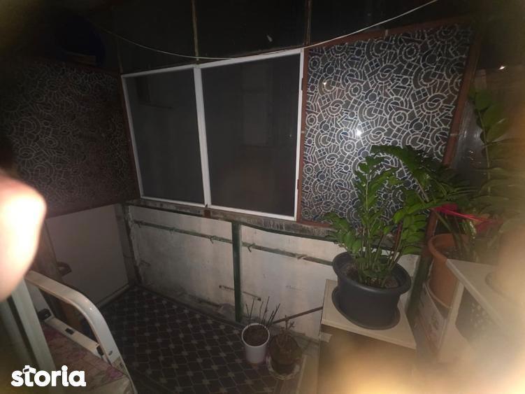 Apartament cu 4 camere decomandat, mobilat în Rahova
