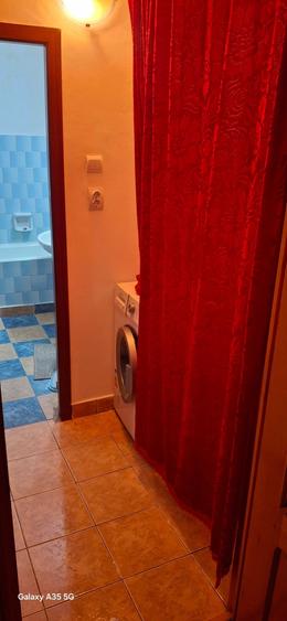 Apartament cu 2 camere semidecomandat în Exterior Vest