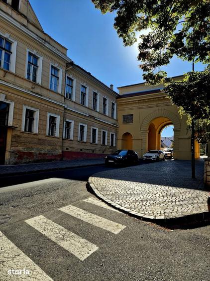Apartament cu 2 camere în Tractorul