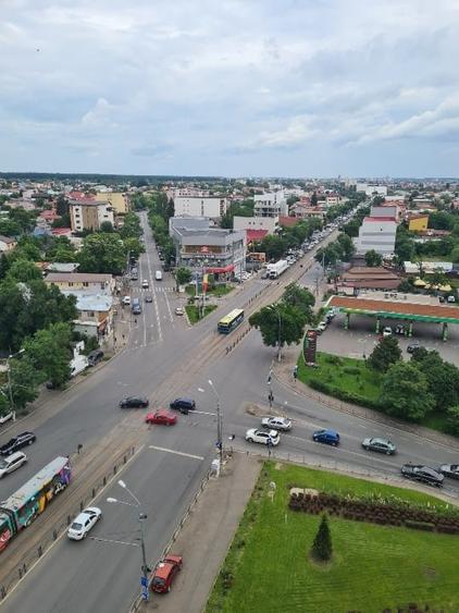 Vând spațiu comercial 550mp, randament 9%, chiriaș stabil - 4