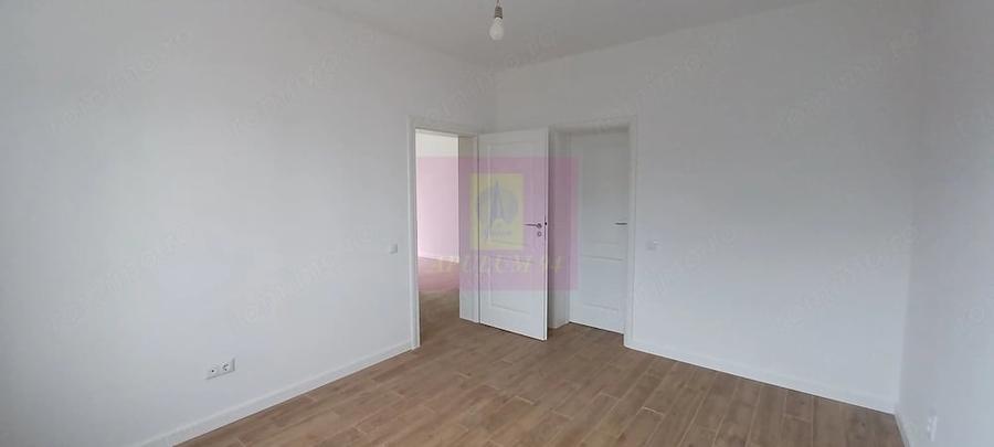 Casă cu 3 camere cu Teren 450 Mp în Săbăreni