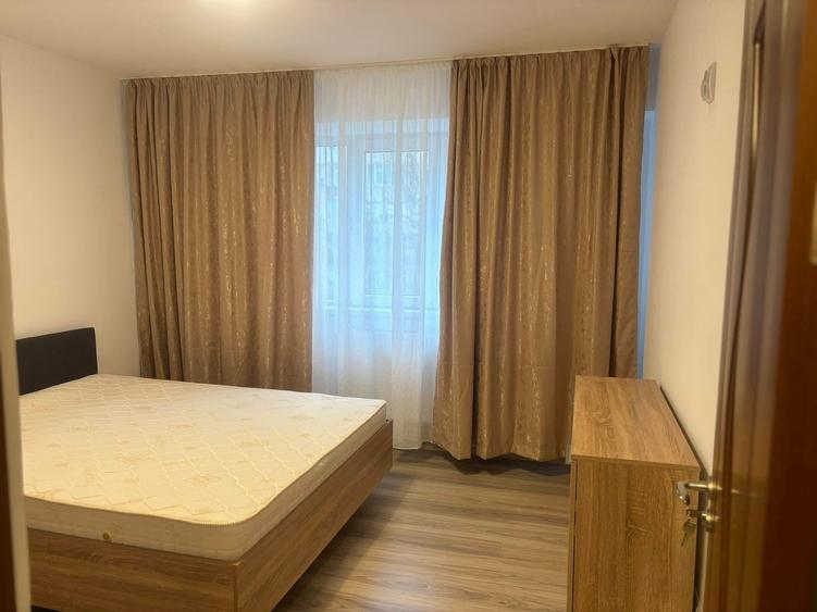 Apartament cu 2 camere decomandat, mobilat în Tomis II