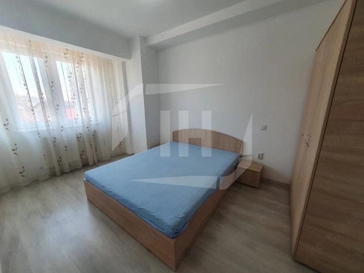 Apartament cu 3 camere semidecomandat în Iris