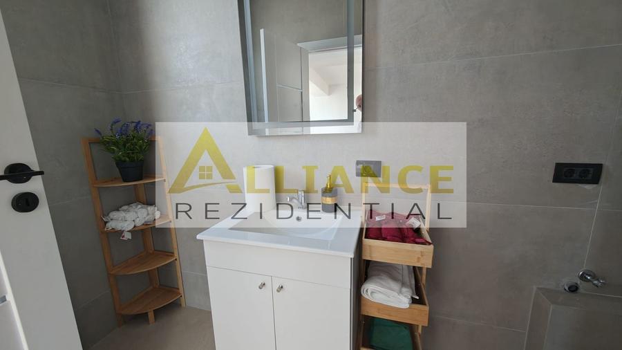 Casă individuală cu 4 camere cu Canalizare în Berceni