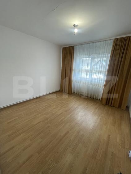 Apartament cu 3 camere decomandat în Burdujeni