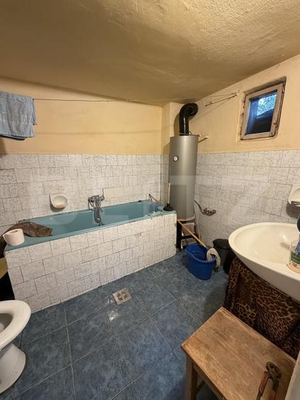 Casă individuală cu 3 camere cu Canalizare în Chiheru de Jos
