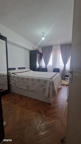 Apartament cu 3 camere în Tolstoi