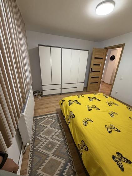 Apartament cu 3 camere decomandat în Micro 3
