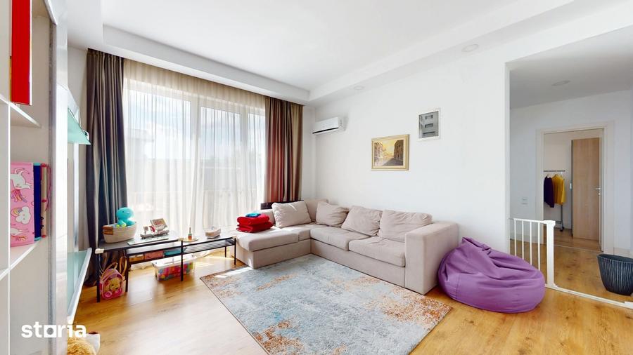 Casă cu 6 camere cu Teren 966 Mp în Ștefăneștii de Jos