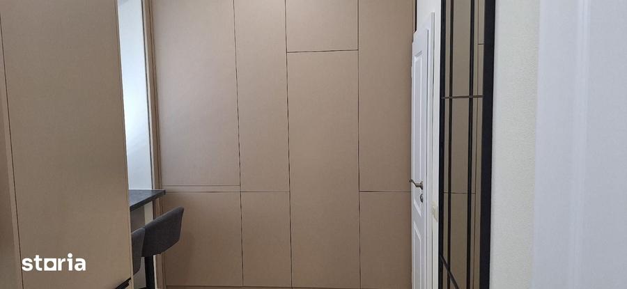 Prima inchiriere! Apartament cu 2 camere, ultrafinisat, Centru! - 1