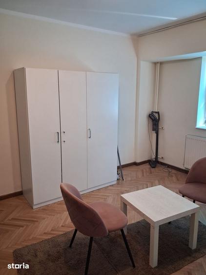 Garsonieră decomandată în Centrul Civic