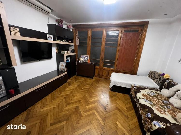 Apartament cu 3 camere semidecomandat în Ultracentral