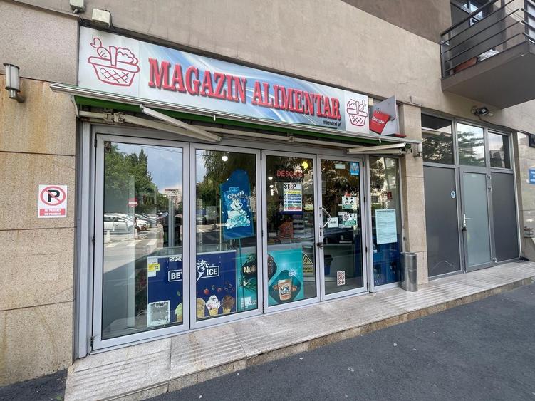 Spațiu comercial, de 236 mp, în Văcăresti