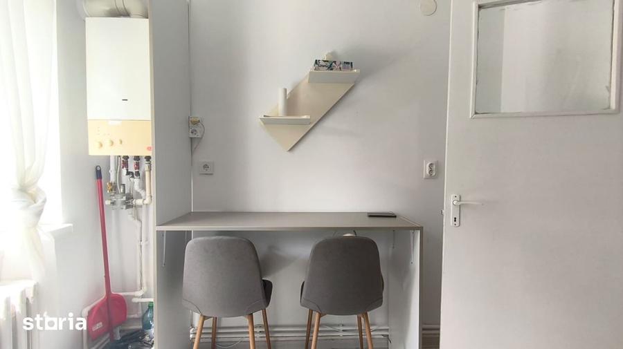Apartament cu 2 camere în Piața Centrală