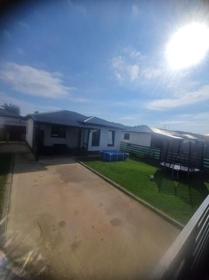 Casă cu 2 camere în Piscani