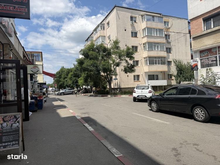 Spațiu comercial, de 28 mp, în Central