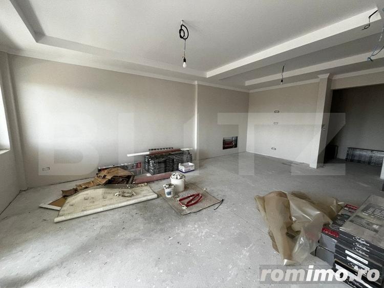 Apartament cu 3 camere decomandat în Iosia