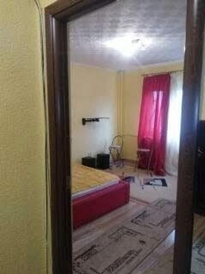 Garsonieră decomandată în Uiești