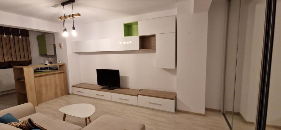 Apartament cu 2 camere în Unirii