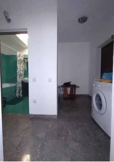 Apartament cu 2 camere decomandat în Florești
