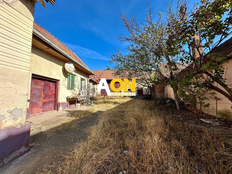 Casă individuală cu 3 camere cu Teren 2084 Mp în Bucerdea Vinoasă