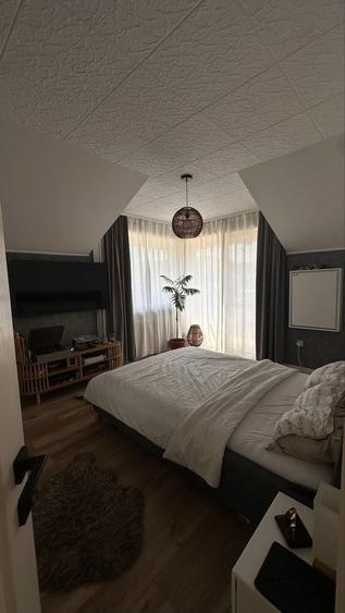 Apartament cu 2 camere decomandat în Florești