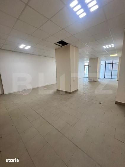 Spațiu comercial, de 160 mp, în Nord