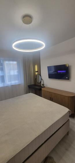 Apartament cu 3 camere decomandat în Chiajna