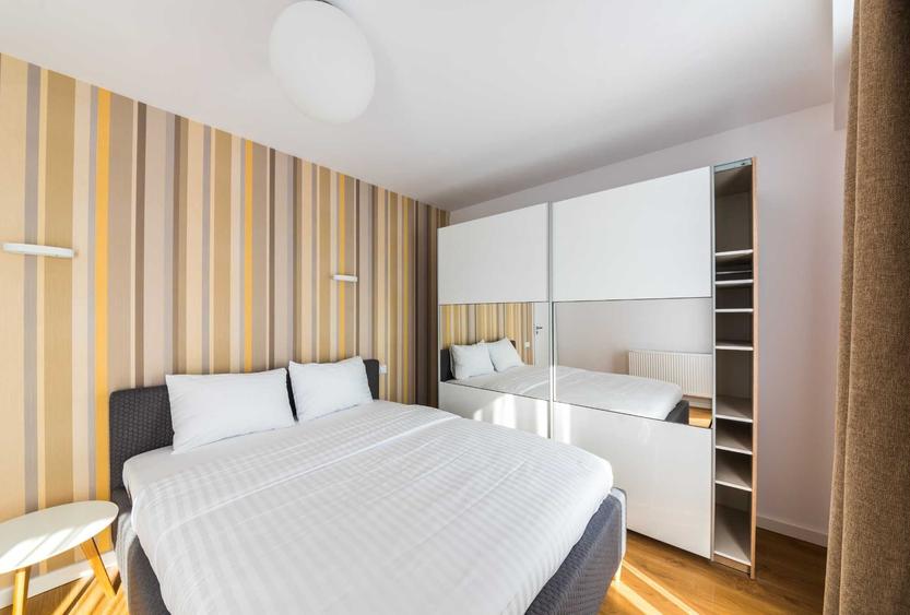 Apartament cu 2 camere decomandat în Calea Turzii