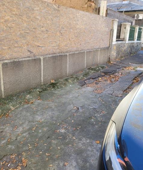Teren Construcții intravilan de 300 mp, în Tomis II
