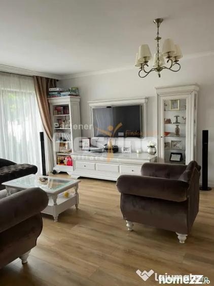 Casă cu 4 camere cu Teren 555 Mp în Central