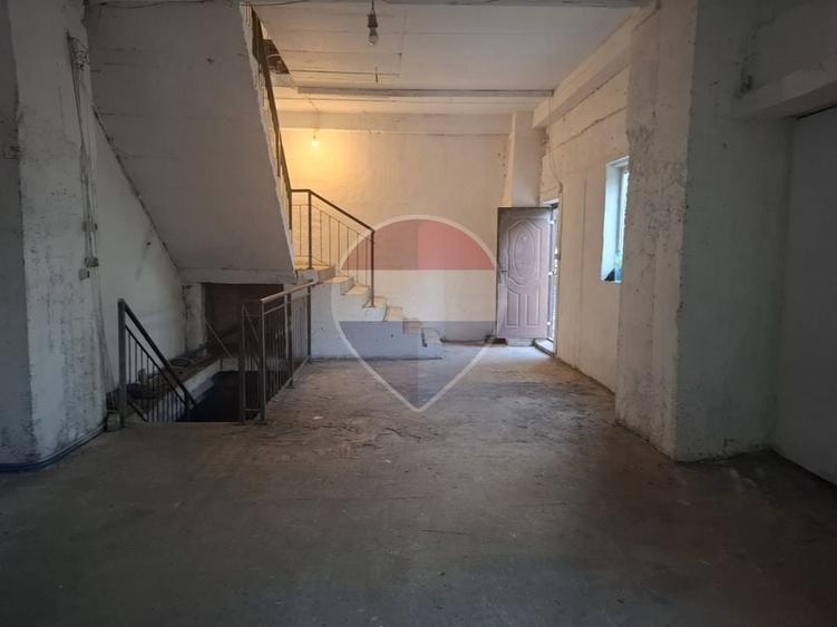 Spațiu industrial, de 375 mp, în 23 August (Cațelul)