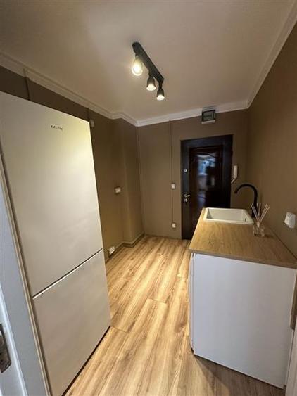 Garsonieră decomandată în Complex Studențesc