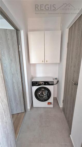 Apartament cu 2 camere semidecomandat în Centrul Civic