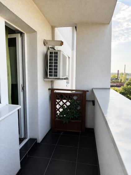Apartament cu 2 camere semidecomandat în Tineretului