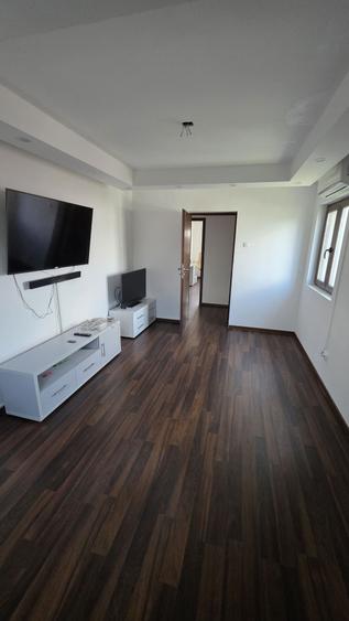Casă cu 4 camere cu Teren 50 Mp în Ultracentral