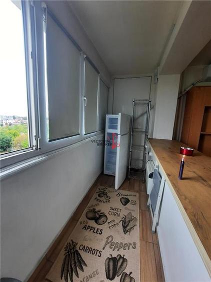 Garsonieră decomandată în Pajura