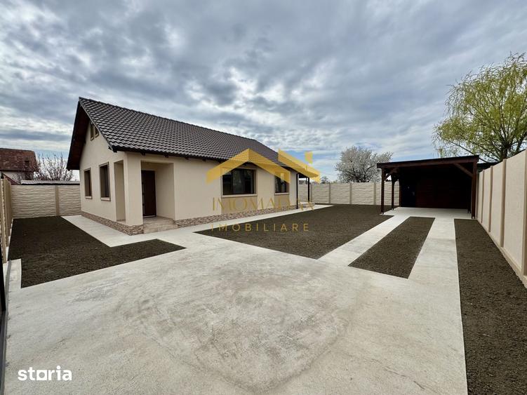 Casă cu 3 camere cu Teren 410 Mp în Sânmihaiu Român