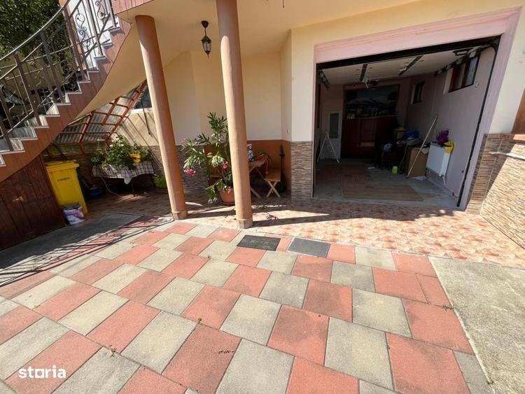 Casă cu 4 camere cu Teren 500 Mp în Nord
