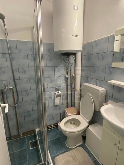 Garsoniera în zona CERNEI - 6