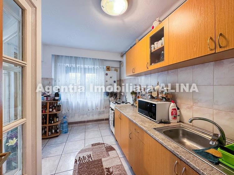 Apartament cu 2 camere decomandat în Gării