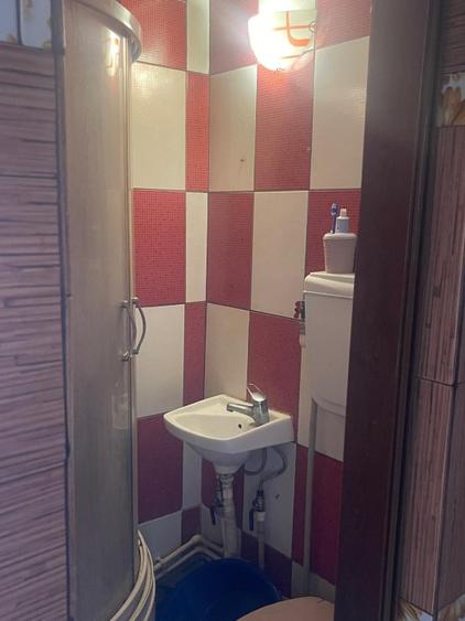 Garsonieră semidecomandată în Micro 6