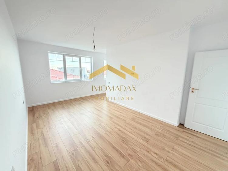 Casă cu 4 camere cu Teren 280 Mp în Remetea Mare