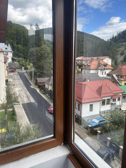 Apartament cu 2 camere decomandat, mobilat în Cezar Petrescu