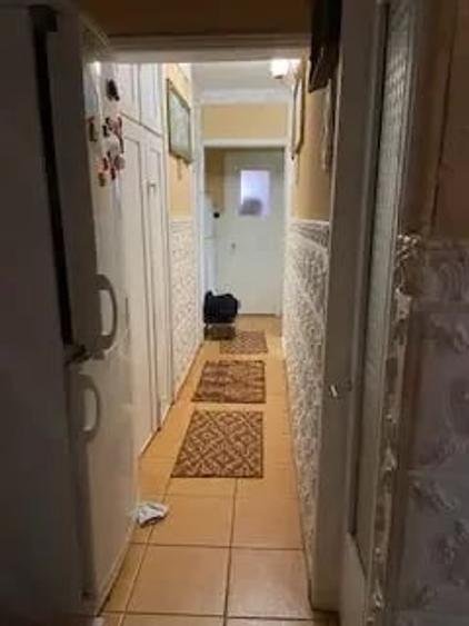 Apartament cu 3 camere decomandat în Buzaului