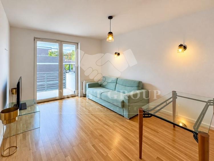Apartament cu 3 camere semidecomandat, mobilat în Kiseleff